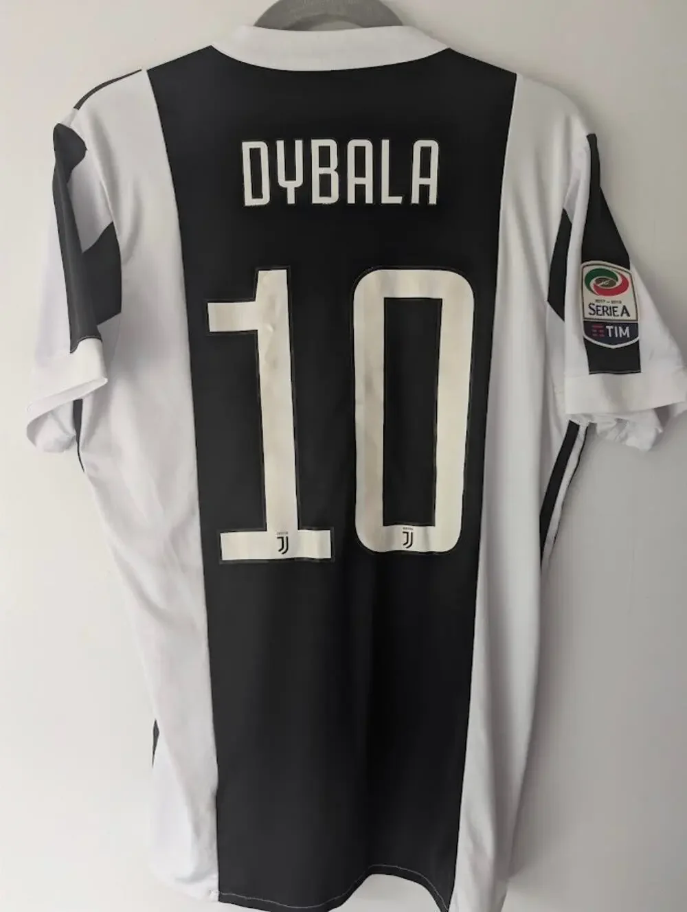 Juventus 2017-18 Home Paulo Dybala Jersey Men's Medium Serie A Fully Patched